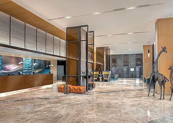 Seda Bay Near Ayala Malls 4*