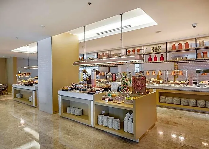 Seda Bay Near Ayala Malls 4* 마닐라