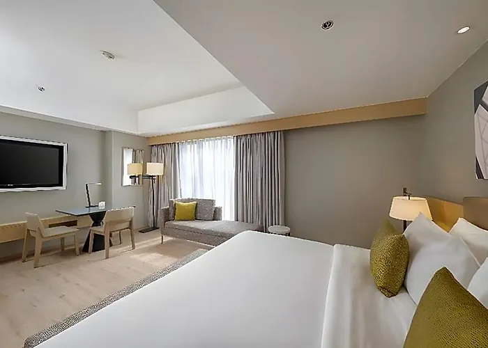 酒店 Seda Bay Near Ayala Malls 马尼拉